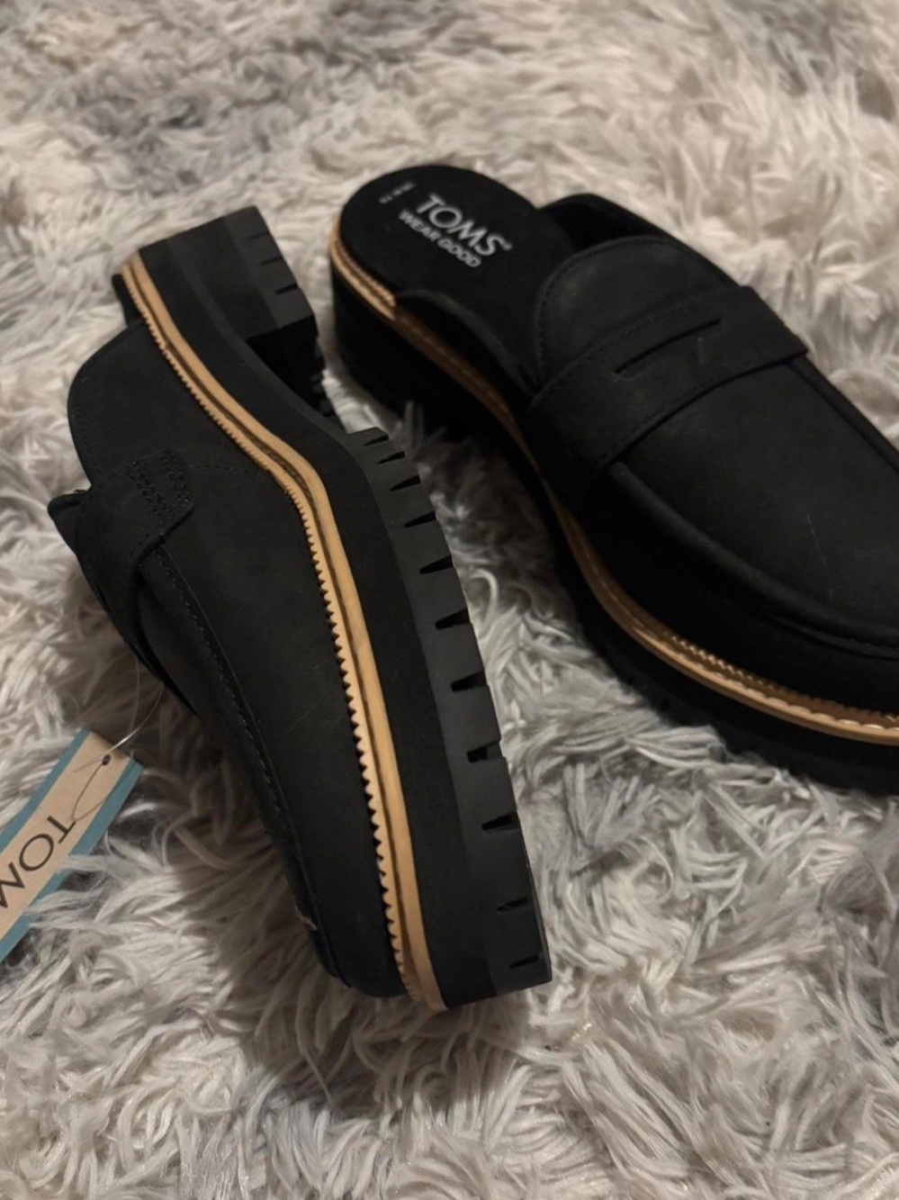 NWT TOMS Black Slip-On Penny Loafer Mule with Tan Trim - Picture 7 of 8